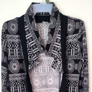 LIRA WOMENS SWEATER OPEN CARDIGAN - M